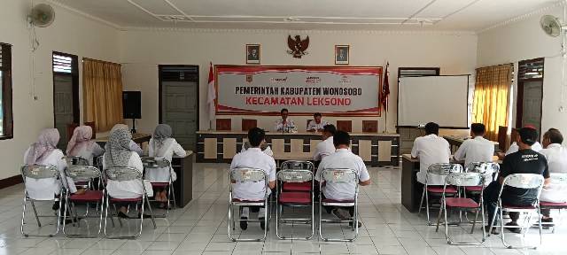 Rapat Interen Kantor Kecamatan Leksono